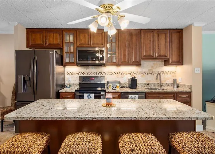 Enjoy The Sunrise On The In 2-bedroom Sea Terrace With Outdoor Pool! *